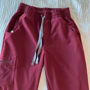 Figs High Waisted Jogger Scrub Pants